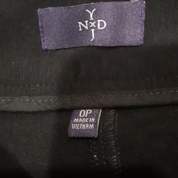 NYDJ Black Skinny Work Pants/slacks NWT 0P - Picture 4 of 6